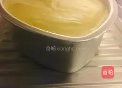 Love Chiffon Cake (Six Inch) Recipe Illustration 13