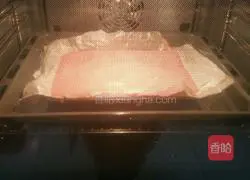 Red Velvet Cake Roll Recipe Illustration 11