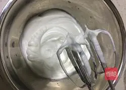 Illustration of how to make chiffon cake (6 inches) 6