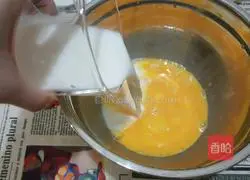 Hazelnut Cream Sandwich Chocolate Layer Cake (6 inches) Recipe Illustration 2