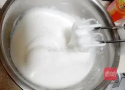 Blueberry Raisin Cake Roll Recipe Illustration 4