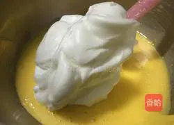 Illustration of how to make original chiffon cake cup 10