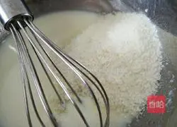 Illustration of how to make rice flour sponge cake with separated eggs 3