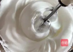 Illustration of how to make original milk cake roll 7