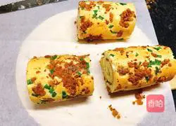 Illustration of how to make chive and meat floss cake rolls 16