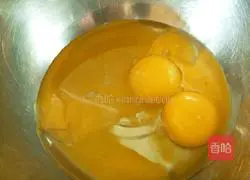 Cow Cake Roll Recipe Illustration 4