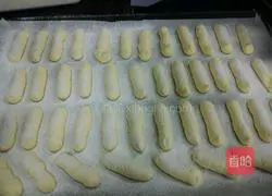 Illustration of how to make finger cakes 16