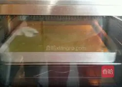 Illustration of how to make matcha cake roll 13