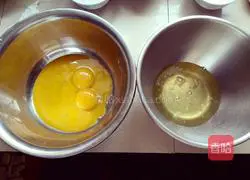 Illustration of how to make chiffon cake (eight inches) 2