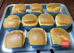 Illustration of how to make original chiffon cake cups 18