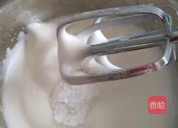 Chiffon cake (six inches) recipe illustration 8