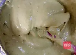 Illustration of how to make matcha cake roll 11