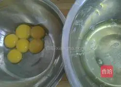 Cranberry Jam Cake Roll Recipe Illustration 2