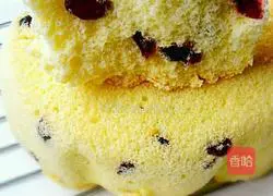 Cranberry Chiffon Cake Recipe Illustration 7