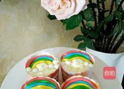 Illustration of how to make rainbow fondant cupcakes 5