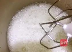 Chiffon Cake (8-inch) Recipe Illustration 6