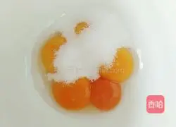 Illustration of how to make original chiffon cake 3