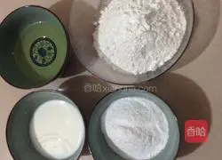 Illustration of how to make meat floss salad cake roll 1