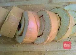 Cranberry Jam Cake Roll Recipe Illustration 20