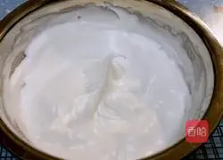 Japanese-style cheesecake~Illustration of how to make rocket mold 4