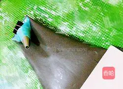 Illustration of how to make sweet cake rolls 16