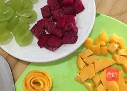 Fresh Fruit Cream Naked Cake Recipe Illustration 15