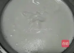 Illustration of how to make chiffon cake (eight inches) 4