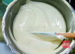 Illustration of how to make raisin cake rolls 11