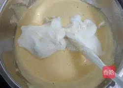 Chiffon Cupcake Recipe Illustration 8