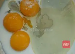 Two-color cake roll recipe 2