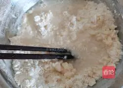 Illustration of how to make fresh meat crispy cake 8