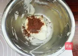 Illustration of how to make germ oil cake rolls 14