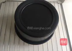 Illustration of six-inch yogurt chiffon cake 14