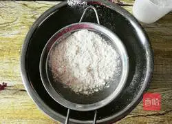 Illustration of how to make soy milk chiffon cake 5