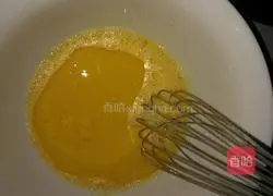 Cranberry Chiffon Cake Recipe Illustration 3