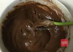 Illustration of how to make orange and tiger skin cake rolls 15