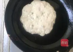Illustration of how to make dough egg pancake 3
