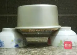 Illustration of how to make chiffon cake 9