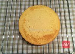 Illustration of how to make original chiffon cake 6