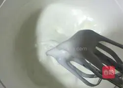 Illustration of how to make raisin cake rolls 8