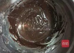 Illustration of how to make six-inch cocoa chiffon cake 6