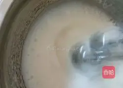 Illustration of how to make eight-inch chiffon cake embryo 9