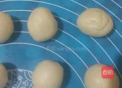 Illustration of how to make wife cake 11