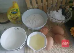 Eight-inch Illustration of how to make chiffon heart-shaped cake 1