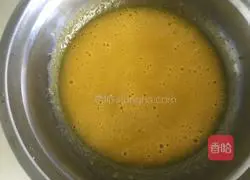 Illustration of how to make polka dot cake rolls 3