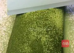 Illustration of how to make matcha towel roll 15