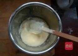 Coconut Sponge Cake Illustration of how to do it 9