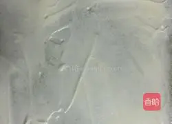 Illustration of how to make spinach juice cake roll 4