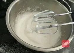 Pumpkin Chiffon Cake Recipe Illustration 9