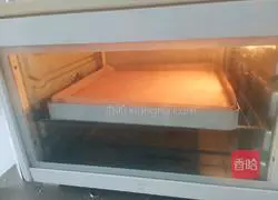 Zero sugar low calorie strawberry cake roll recipe illustration 12